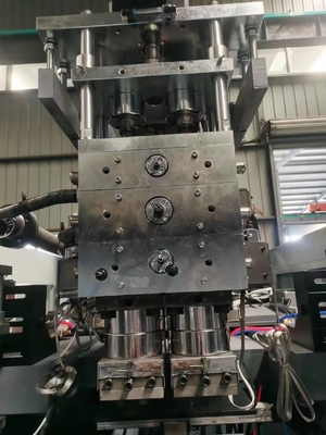 Three Head Plastic Bottle Blow Moulding Machine With IML System